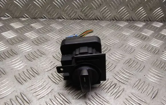 Mercedes-Benz B W245 Light switch 1695451004