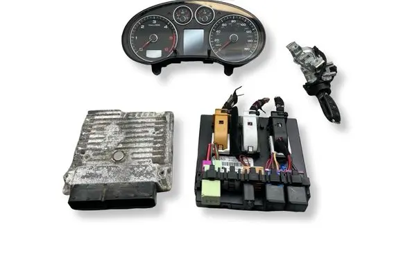 Audi A3 S3 A3 Sportback 8P Engine ECU kit and lock set 03L906023M 03L906023L 5WP42813AA