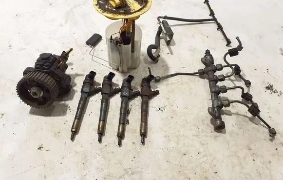 Fiat Tipo Fuel injection system set 