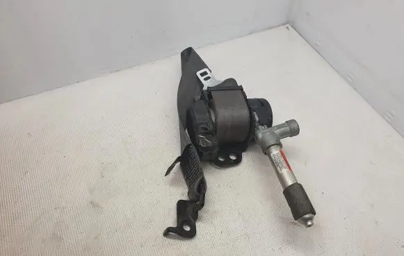 Volvo V70 Set of seat belts 600376600H