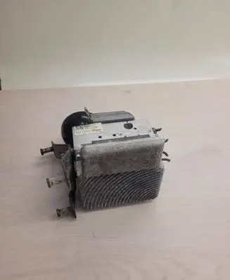 Mercedes-Benz E W211 ABS Pump 0265202070