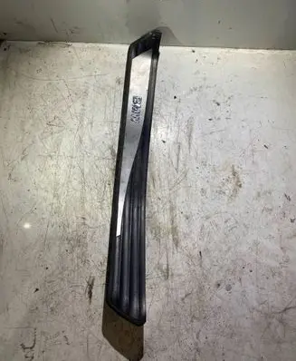 BMW 5 E60 E61 Rear sill trim cover 7034305 7074511