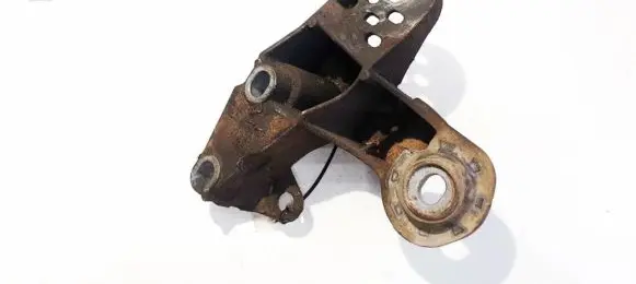 Audi A6 S6 C5 4B Engine mounting bracket 8e0199351a