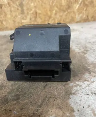 Mercedes-Benz E W211 Ignition lock 2115451008 33002207