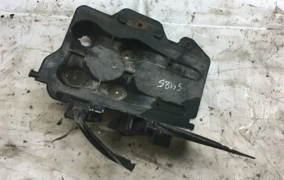 Volkswagen Golf IV Battery box tray 1J0971824C