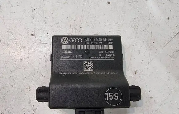 Audi A3 S3 8P Gateway control module 1K0907530AF 28403885 1K0907951