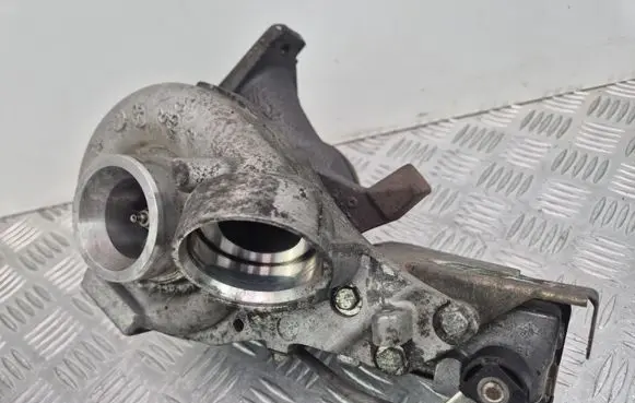 Mercedes-Benz C W203 Turbo A6460900080