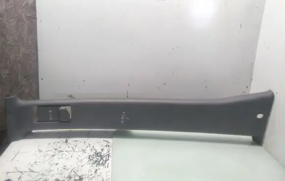 Mercedes-Benz Vito Viano W638 (B) pillar trim (top) A6386924601