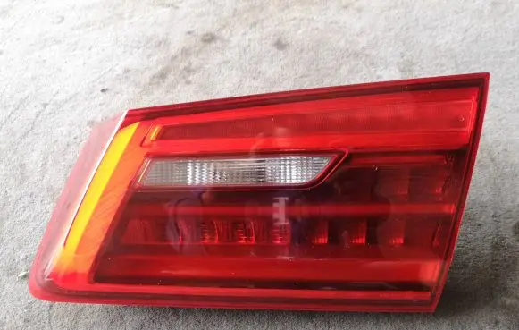 BMW 5 G30 G31 Tailgate rear/tail lights 630342R2 630342R2A