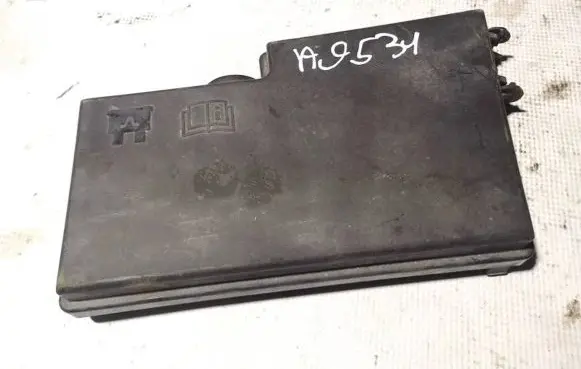 Fuse box cover