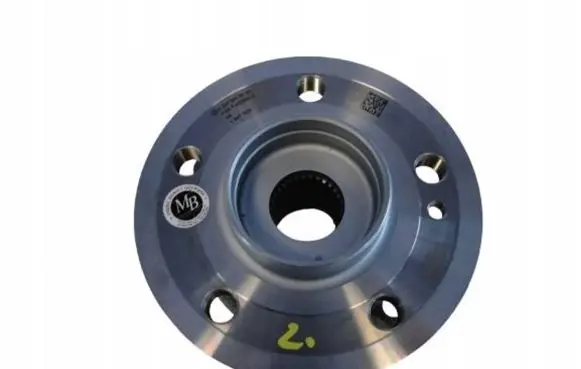 Mercedes-Benz EQA Front wheel hub A2473340500