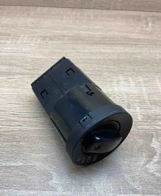 Audi A4 S4 B7 8E 8H Light switch 8E0941531C