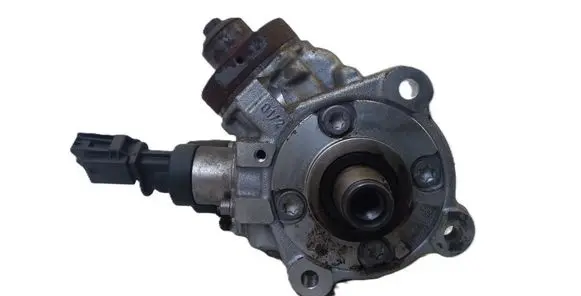BMW 3 E90 E91 Fuel injection high pressure pump 0445010506