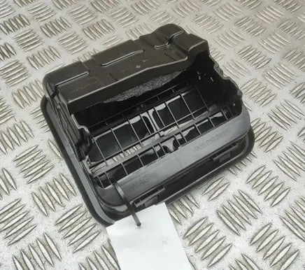 Audi A6 etron 85E Quarter panel pressure vent 4M8819301A