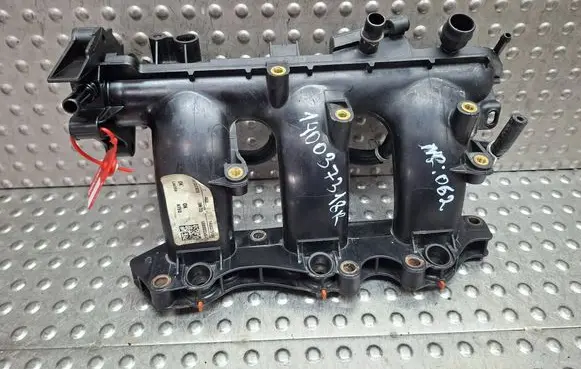Renault Clio II Intake manifold S26336062 140039107R
