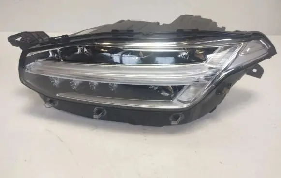 Volvo XC90 Headlight/headlamp 32228304 89912599