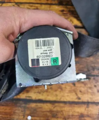 Mini One - Cooper R50 - 53 Front seatbelt 601028800