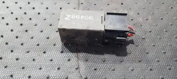 Volkswagen Golf II Other relay 191955532 90498Z