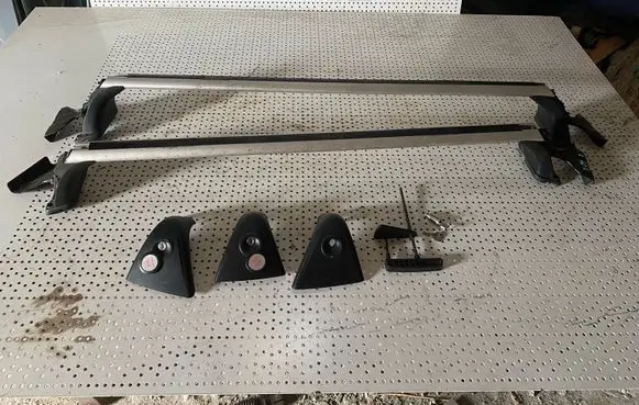 Seat Toledo III (5P) Roof bar rail