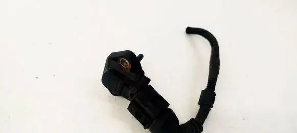 Volkswagen Golf IV Air pressure sensor 038906051 0281002177