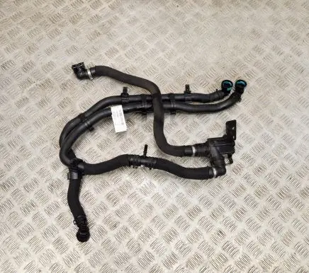 Jaguar F-Pace Engine coolant pipe/hose M8A28B500BB 538523000