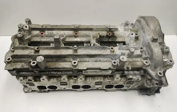 Mercedes-Benz S W222 Engine head A6420104506 6420104506