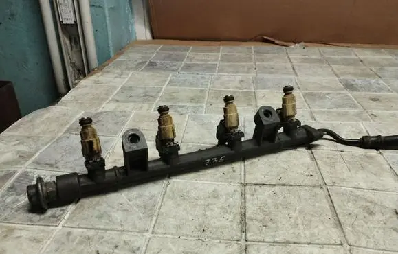 KIA Sportage Fuel injectors set 3530123700