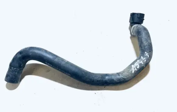 Audi A4 S4 B5 8D Engine coolant pipe/hose 4d0819373n