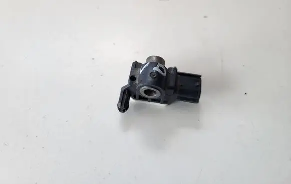 Mitsubishi ASX Airbag deployment crash/impact sensor 8651A117