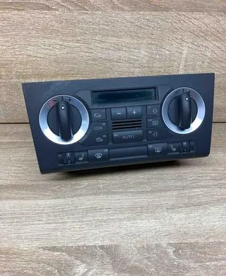 Audi A3 S3 8P Climate control unit 8P0820043E 412206018012