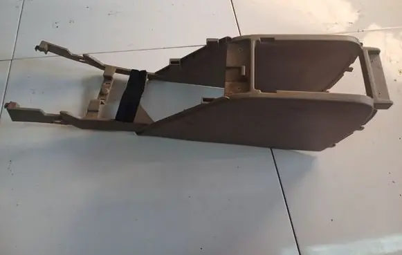 Subaru Legacy Center console 92112AE01A