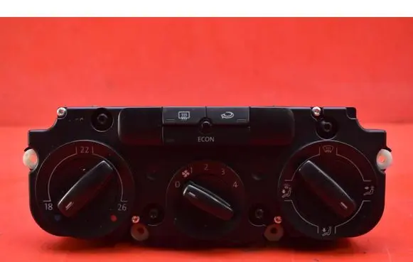 Volkswagen Golf IV Climate control unit 