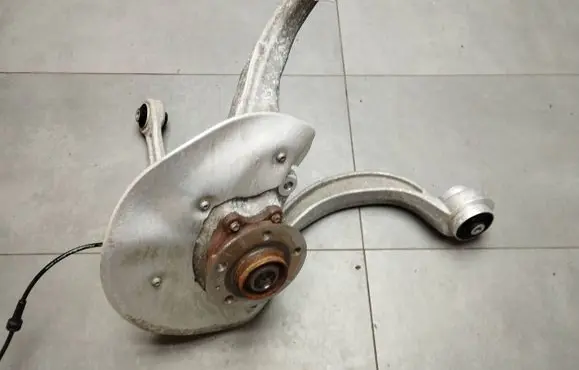 Audi A7 S7 4G Front wheel hub spindle knuckle 4G0407241C