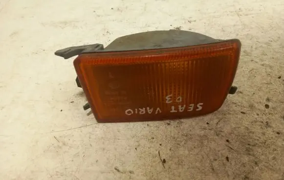 Volkswagen Golf III Front indicator light 42503