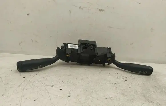 Volkswagen Touareg I Indicator stalk 7L6953503D
