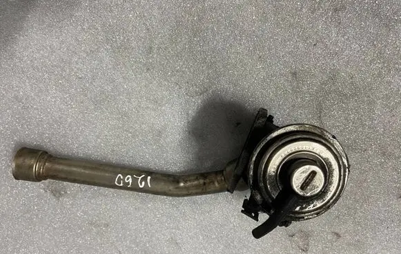 Mercedes-Benz C W203 EGR valve A6110900754 6110900754
