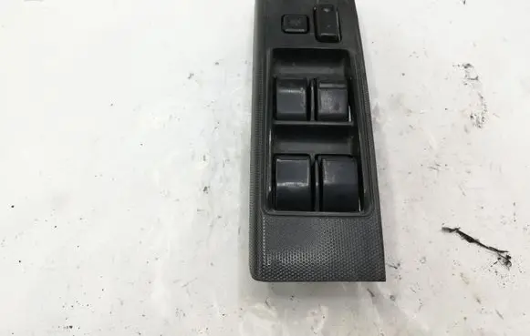 Toyota Corolla Verso E121 Electric window control switch NOCODE