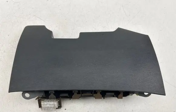 Toyota Avensis T270 Knee airbag 7390005030
