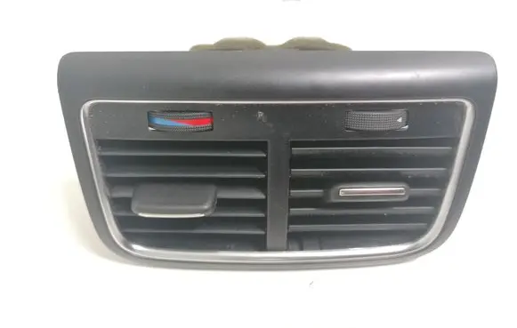 Audi A5 8T 8F Rear air vent grill 8K0819203E