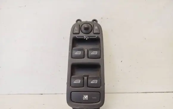 Volvo S40 Electric window control switch 30658444 30658446 30658445
