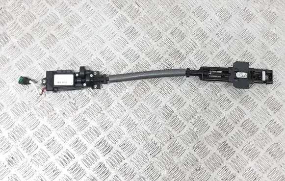 Audi A8 S8 D4 4H Seat belt adjustment motor 4H0857833 B1091342