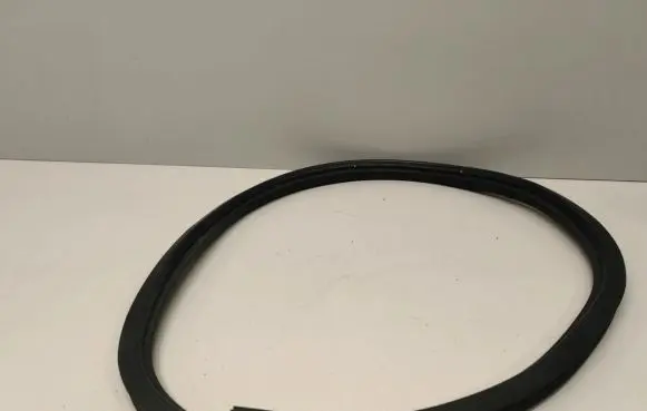 Chevrolet Camaro Engine compartment rubber 