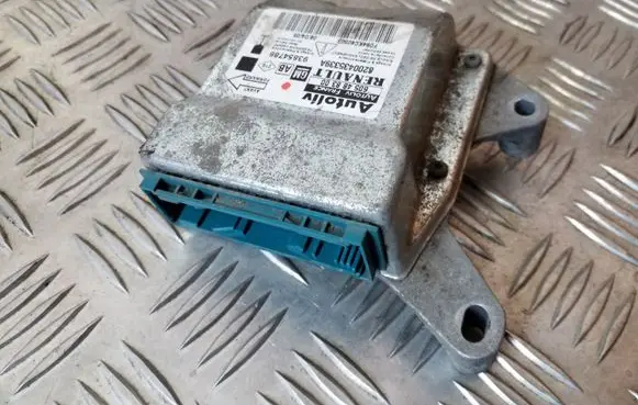 Opel Vivaro Airbag control unit/module 8200435339A 93854786 605488300