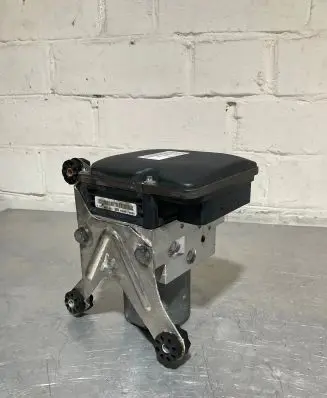 BMW 5 F10 F11 ABS Pump 6799523