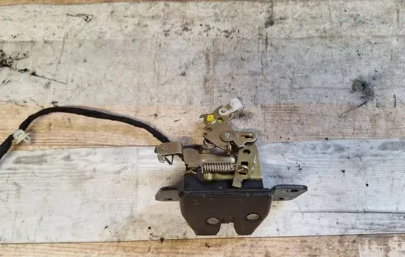 Mitsubishi Space Star Tailgate/trunk/boot lock/catch/latch