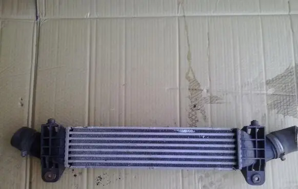Ford Mondeo Mk III Intercooler radiator