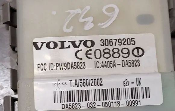 Volvo S40 Alarm control unit/module 30679205 4405ADA5823 PW9DA5823