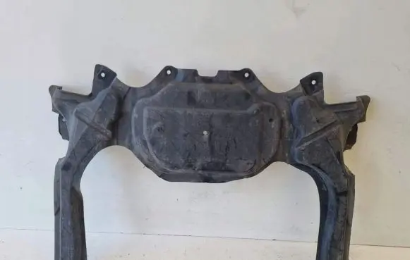 Mercedes-Benz SLK R172 Engine splash shield/under tray a1725241139