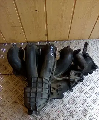 Ford Mondeo Mk III Intake manifold SP3898000
