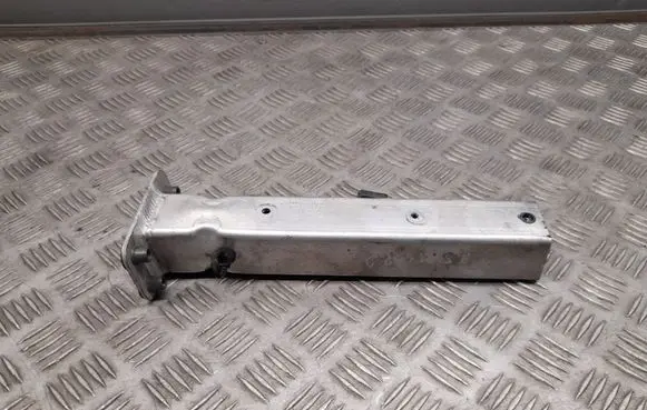 Audi A8 S8 D4 4H Front bumper mounting bracket 4H0806064E